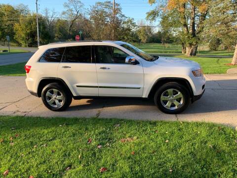2011 Jeep Grand Cherokee for sale at Clarks Auto Sales in Connersville IN
