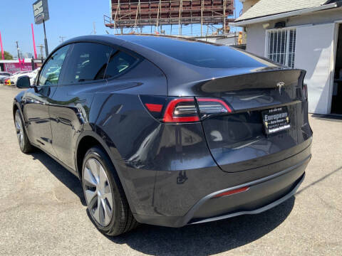2024 Tesla Model Y Long Range