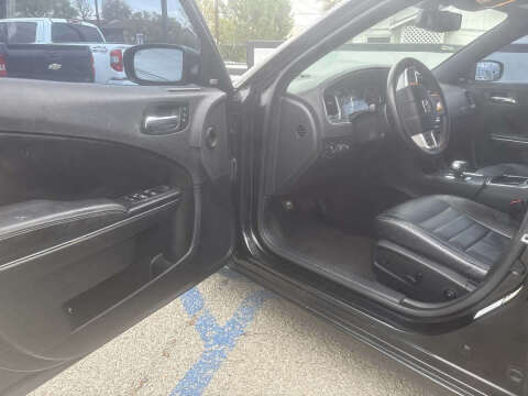 2013 Dodge Charger SXT Plus