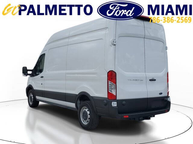 2025 Ford Transit 250