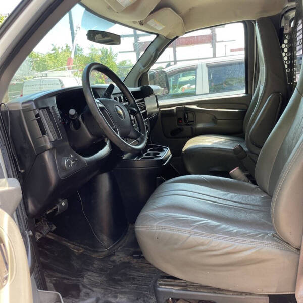 2013 Chevrolet Express 2500