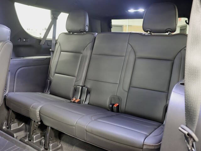 2021 Chevrolet Suburban High Country