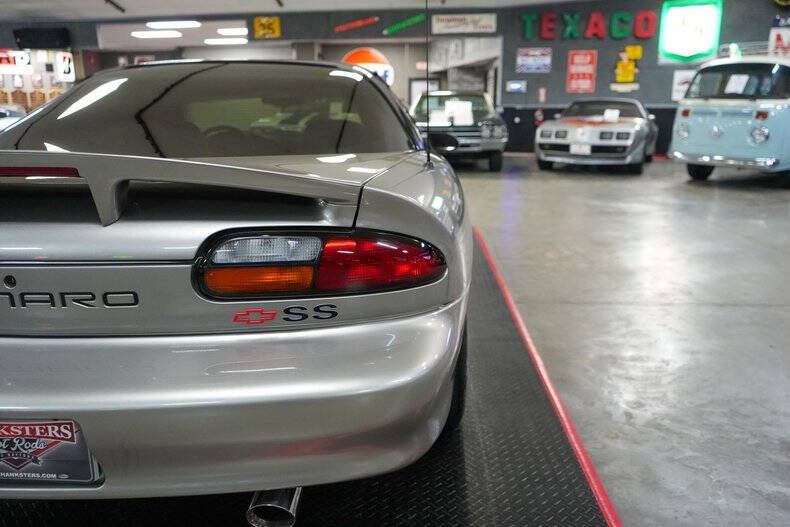 2000 Chevrolet Camaro