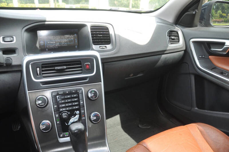 2012 Volvo S60 T5
