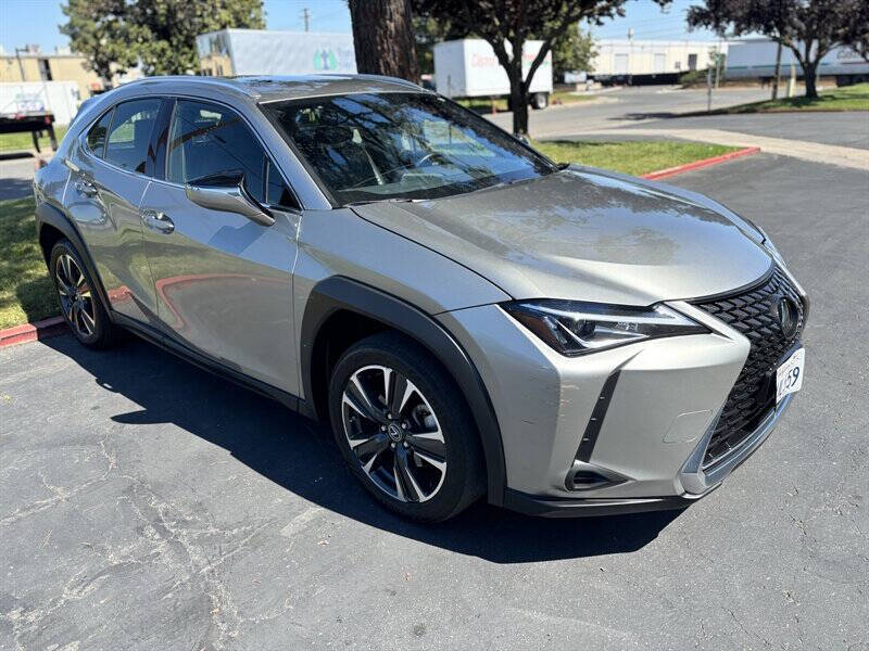 2020 Lexus UX 200