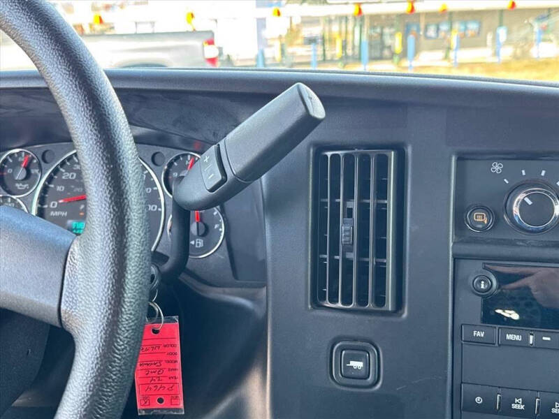 2024 GMC Savana 2500