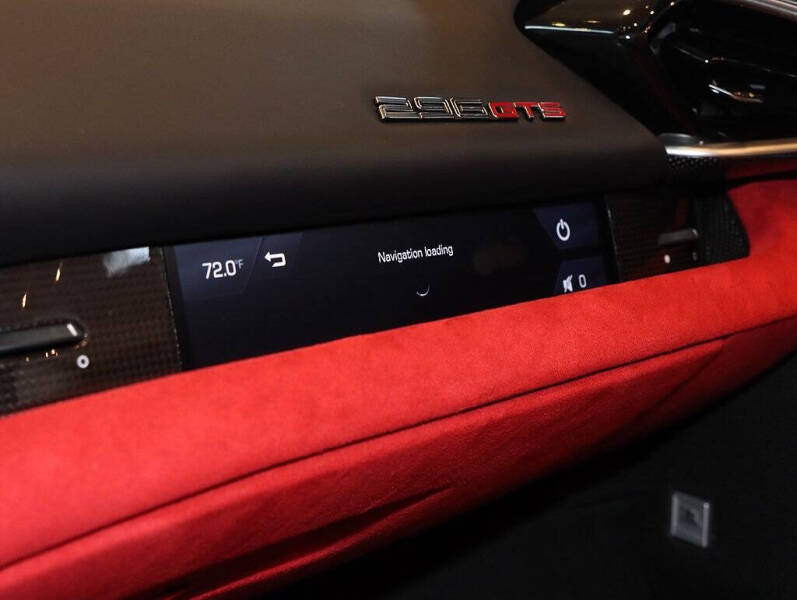 2024 Ferrari 296 GTS