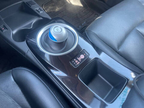2015 Nissan LEAF S