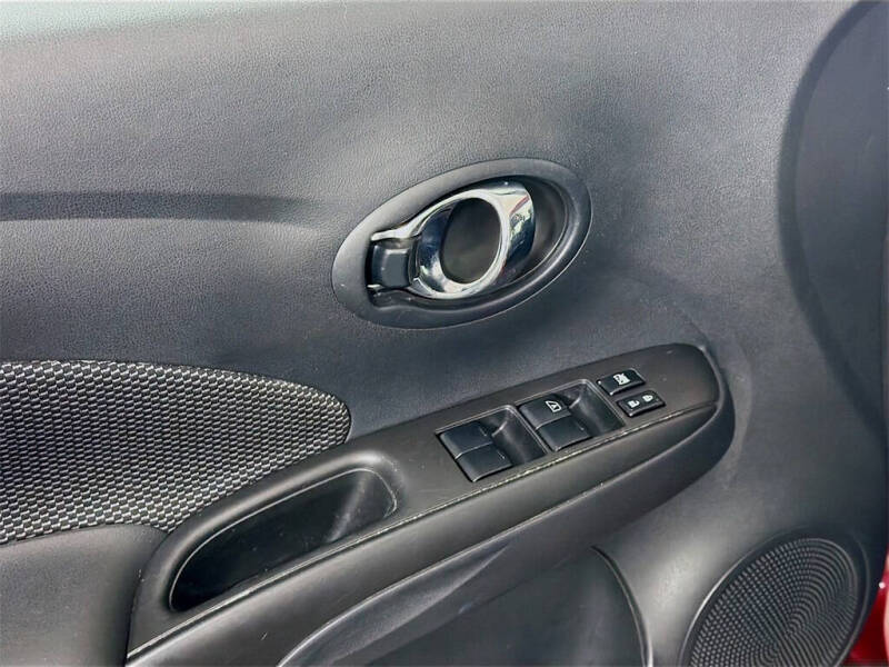 2017 Nissan Versa 1.6 SV