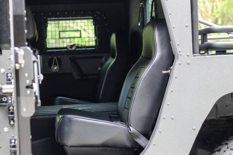 2008 AM General Hummer
