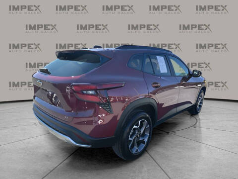 2025 Chevrolet Trax LT