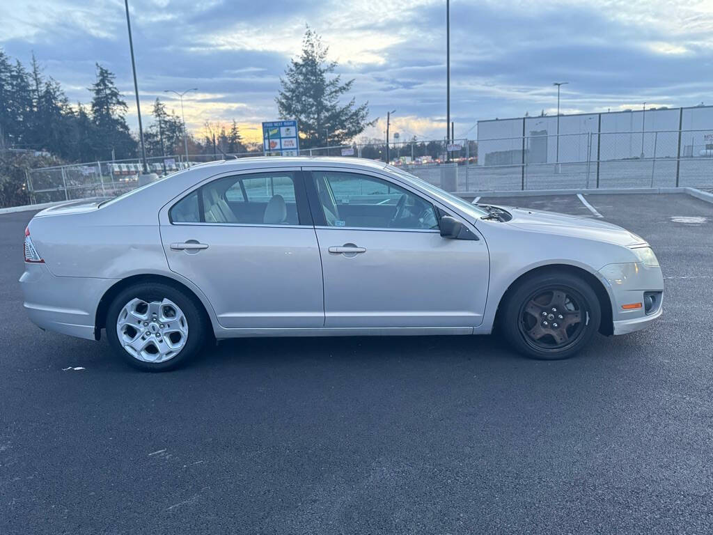 2010 Ford Fusion for sale at The Price King Auto in LAKEWOOD, WA