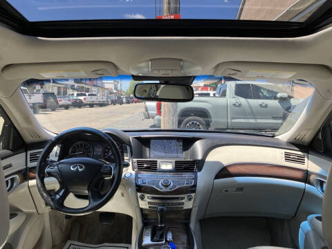 2016 Infiniti Q70L 3.7