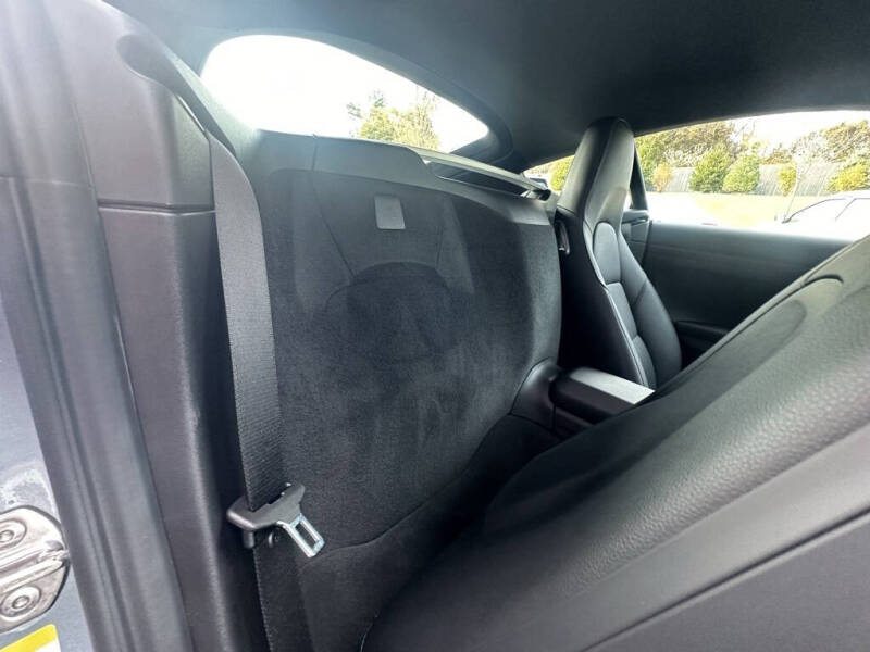 2025 Porsche 718 Cayman