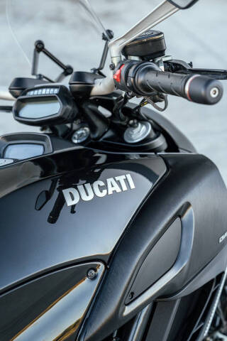 2011 Ducati Diavel