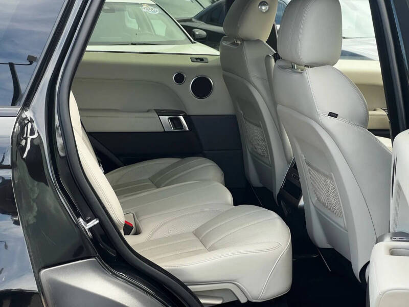 2017 Land Rover Range Rover Sport HSE