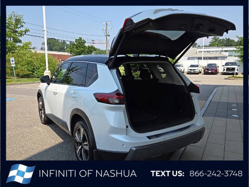 2024 Nissan Rogue SL