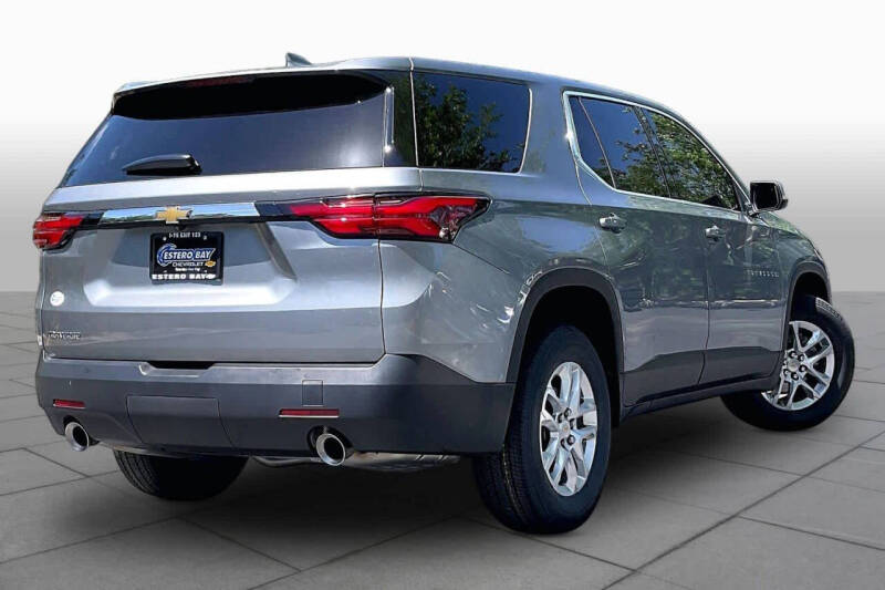 2023 Chevrolet Traverse LS