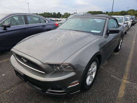 2013 Ford Mustang V6