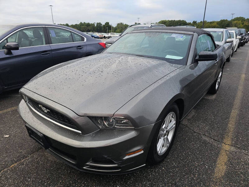 2013 Ford Mustang V6