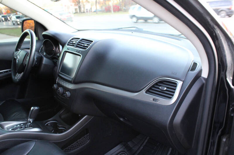 2018 Dodge Journey Crossroad