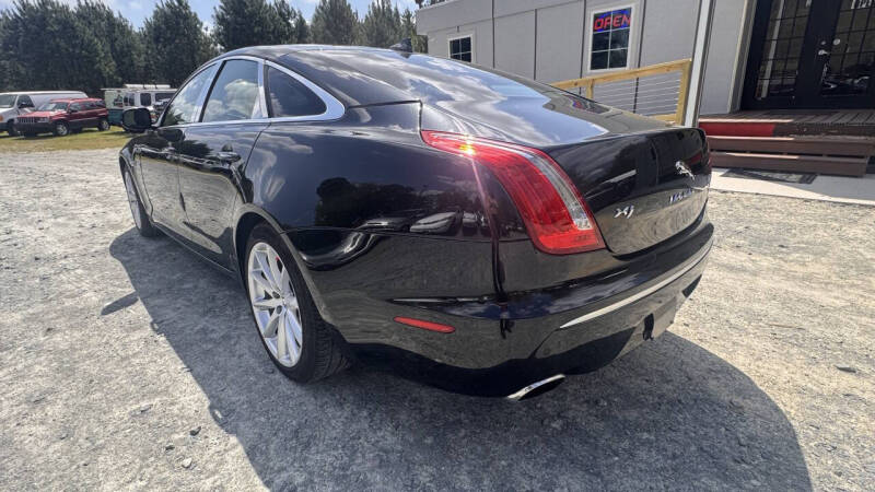 2013 Jaguar XJ