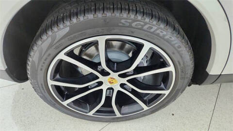 2022 Porsche Cayenne