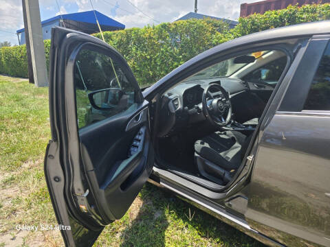 2018 Mazda MAZDA3 Sport