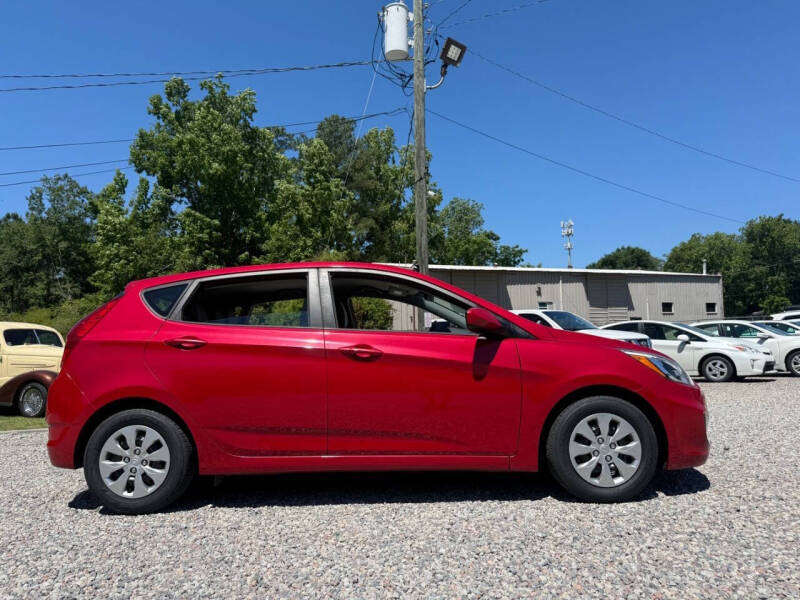 2017 Hyundai Accent SE