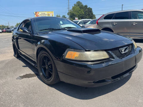 2004 Ford Mustang GT Deluxe