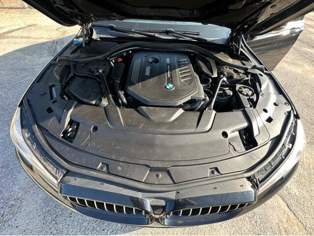 2017 BMW 7 Series 740i
