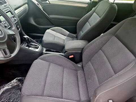 2013 Volkswagen Golf 2.5L PZEV