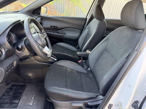 2020 Nissan Kicks S