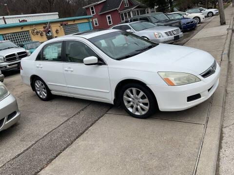 2006 Honda Accord for sale at Duke Automotive Group in Cincinnati OH