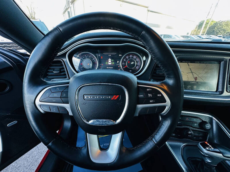 2015 Dodge Challenger R/T Plus