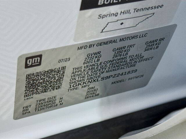 2023 GMC Acadia Denali