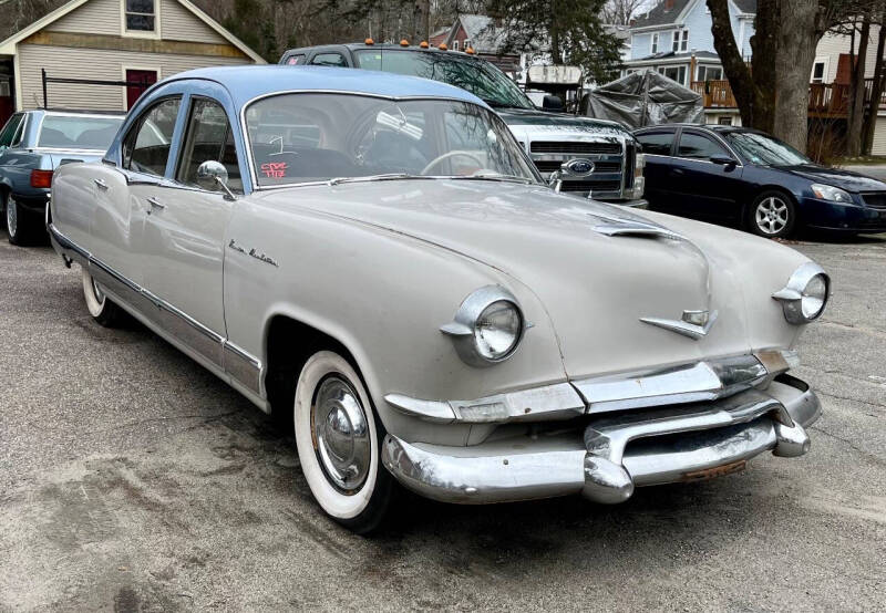 1953 Kaiser Manhattan