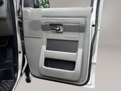 2013 Ford E-Series E-250