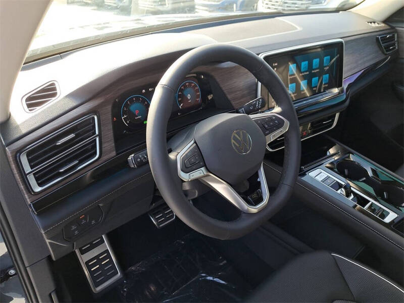 2025 Volkswagen Atlas SEL Premium R-Line 4Motion