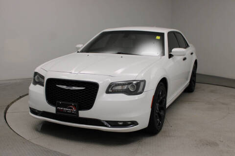2019 Chrysler 300 S