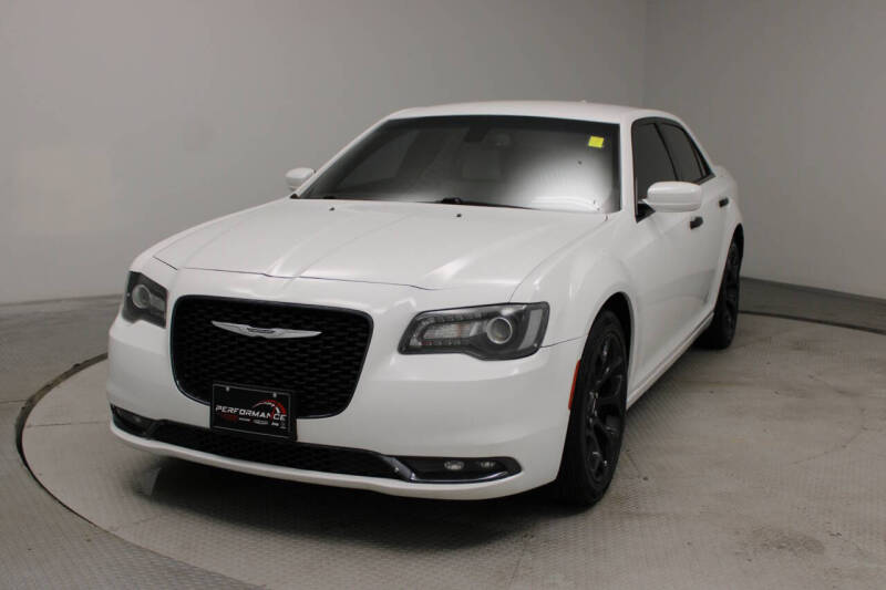 2019 Chrysler 300 S