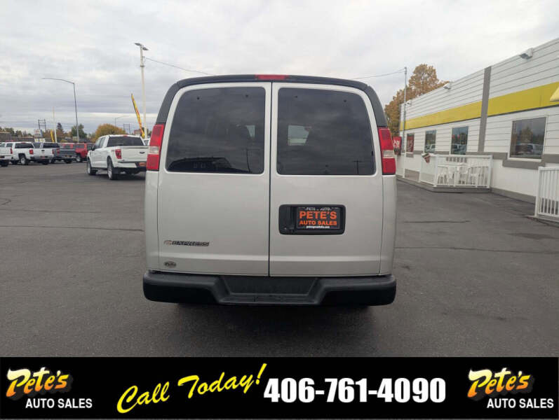 2017 Chevrolet Express LS 2500