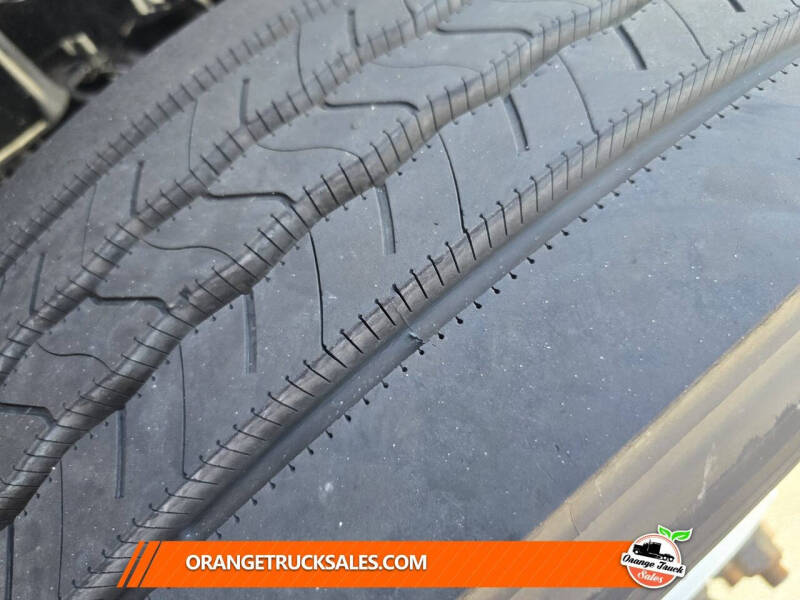 2019 International DuraStar 4300