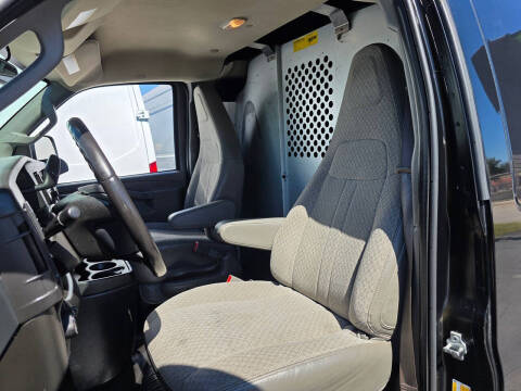 2023 GMC Savana 3500