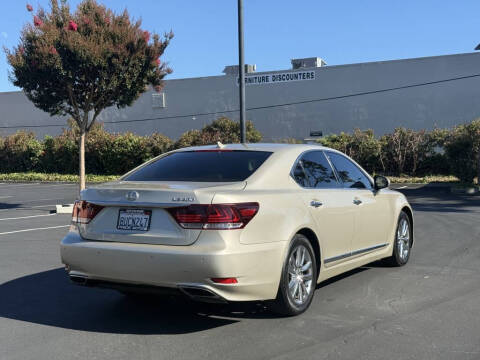 2013 Lexus LS 460