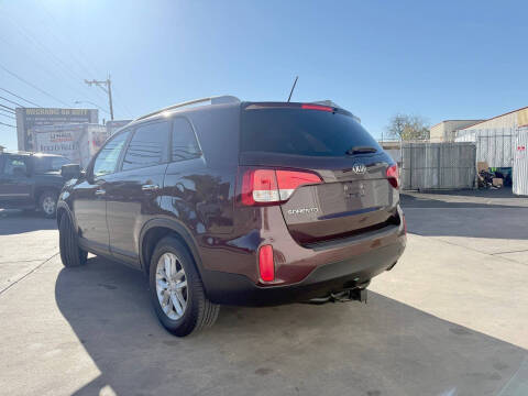 2014 Kia Sorento LX