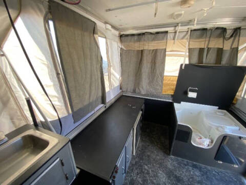 2005 Fleetwood RV E2