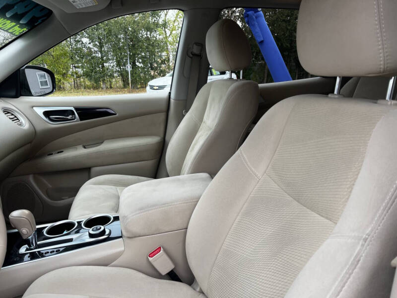 2015 Nissan Pathfinder S