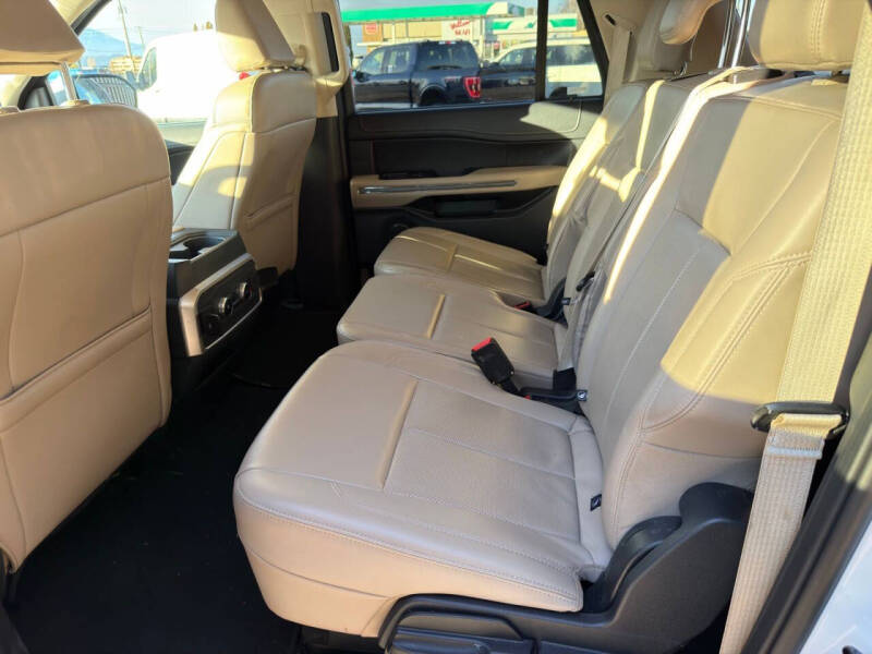 2024 Ford Expedition MAX XLT