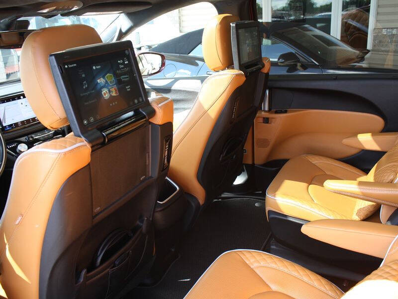 2021 Chrysler Pacifica Hybrid Pinnacle